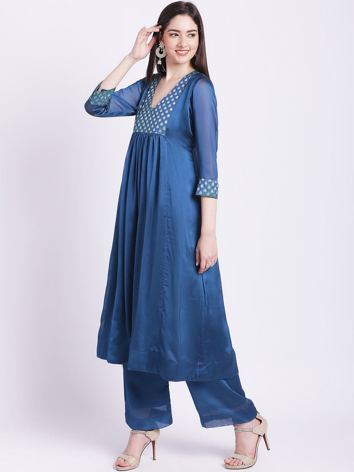 anokherang Combos Alluring Blue Yoke Gathered Kurti