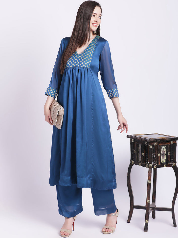 anokherang Combos Alluring Blue Yoke Gathered Kurti