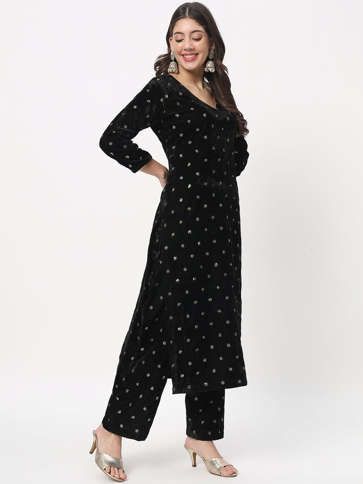 anokherang Combos Black Sequin Velvet Straight Kurti with Straight Palazzo And Net Sequin Dupatta
