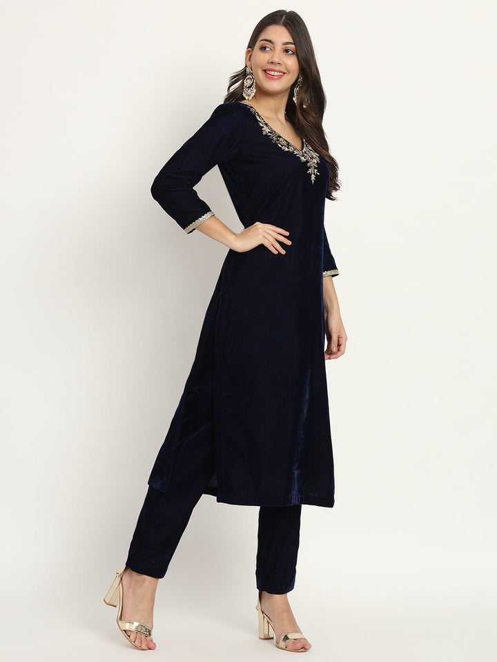 anokherang Combos Blue Royale Zardozi Embroidered Velvet Kurti with Pants and Embroidered Dupatta