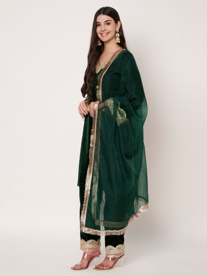 anokherang Combos Dazzling Bottle Green Velvet Straight Kurti with Pants and Organza Dupatta