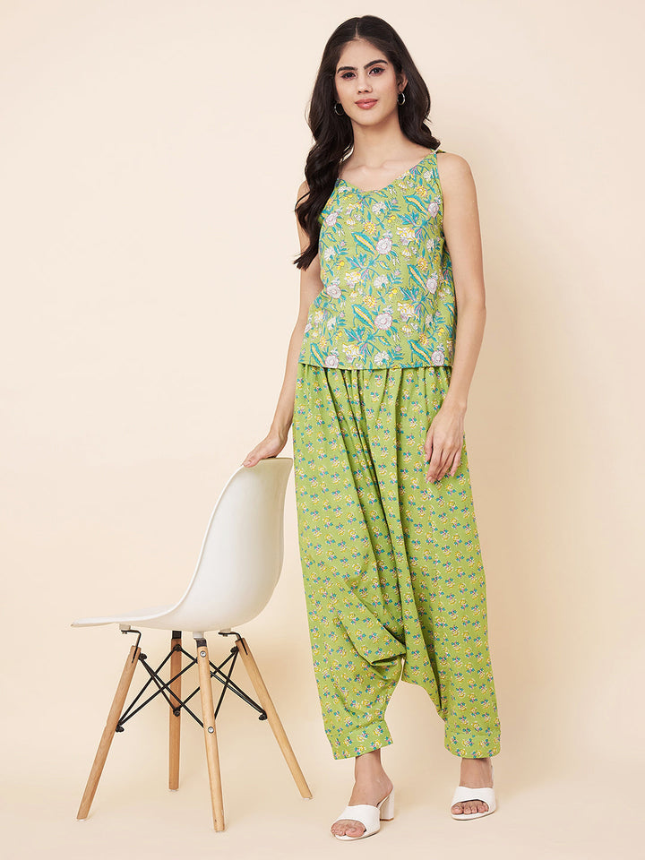 anokherang Combos Green Printed Harem Pants