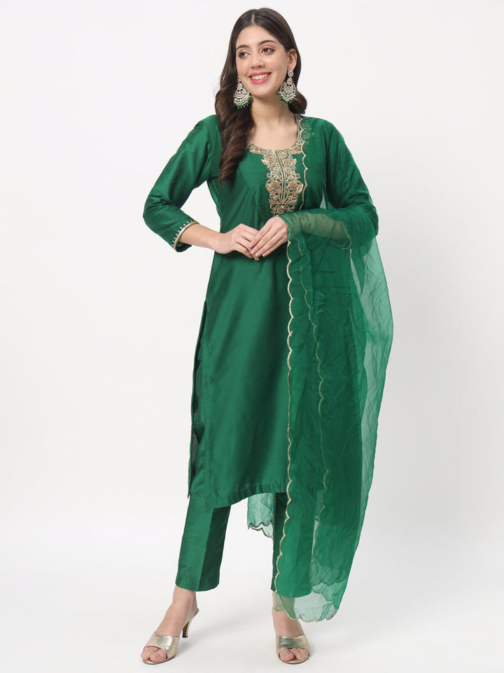 anokherang Combos Green Zardozi Embroidered Straight Kurti with Straight Pants and Scalloped Embroidered Organza Dupatta