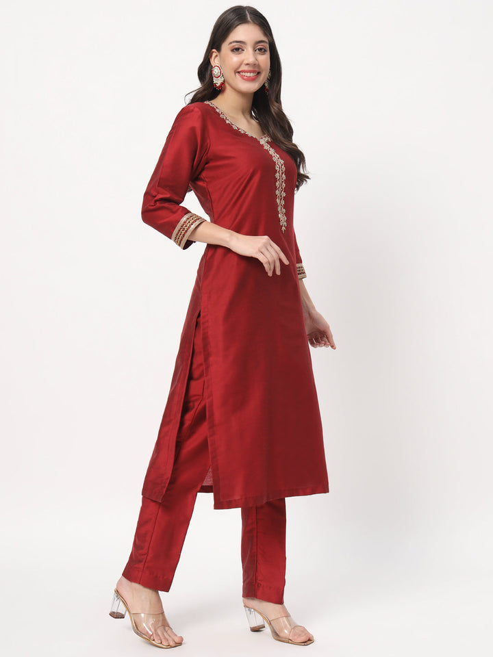 anokherang Combos Maroon Embroidered Straight Kurta with Straight Pants and Organza Embroidered Dupatta