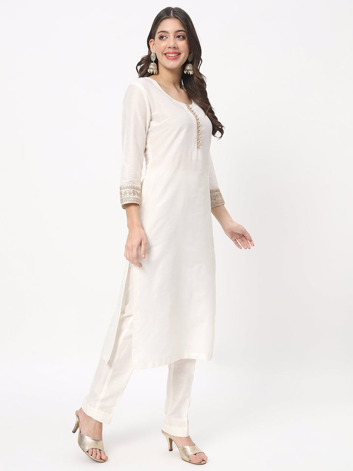 anokherang Combos Noor Ivory Straight Kurti with Straight Pants and Embroidered Net Dupatta