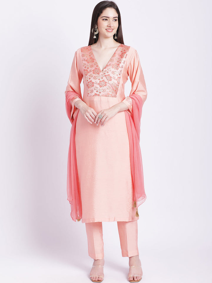 anokherang Combos Peach Banarsi Straight Kurti with Pants