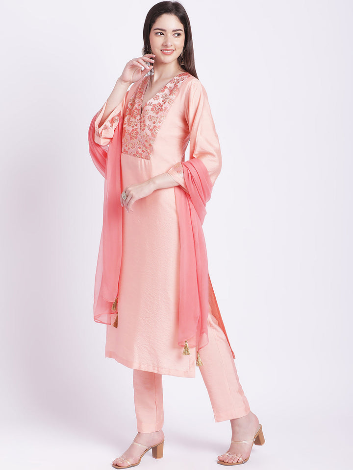 anokherang Combos Peach Banarsi Straight Kurti with Pants