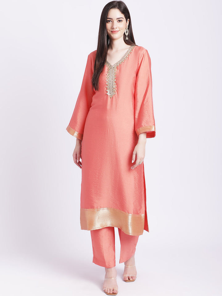 anokherang Combos Peach Border Straight Kurti with Pants