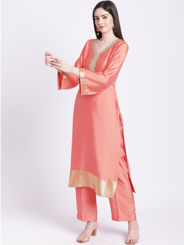anokherang Combos Peach Border Straight Kurti with Pants
