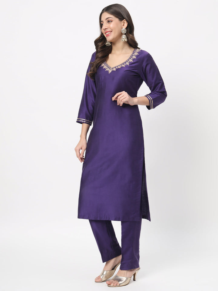 anokherang Combos Purple Embroidered Straight Kurta with Straight Pants