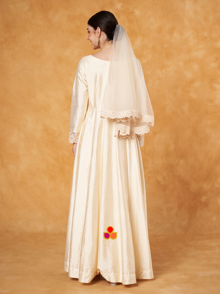 anokherang Dupattas Bridal Ranjhna Ivory Embroidered Scalloped Net Head Veil
