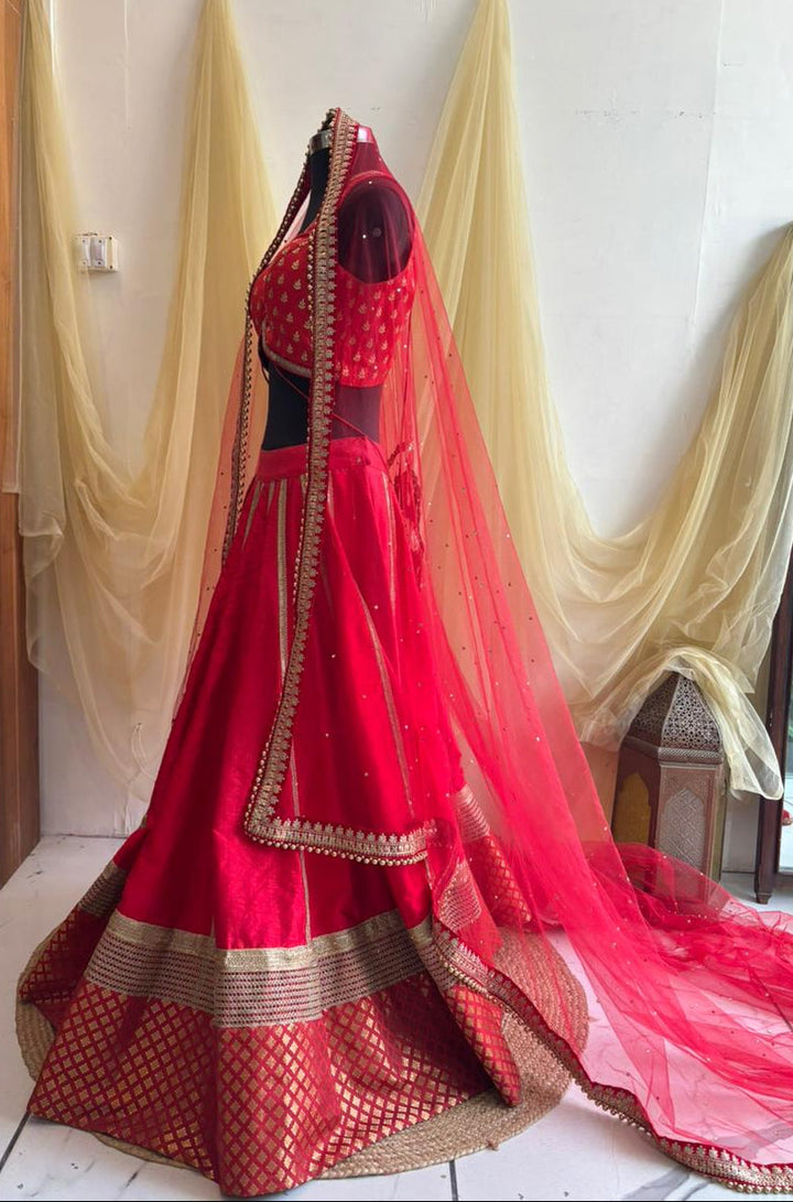 anokherang Dupattas Bridal Red Veil Net Stone Veil