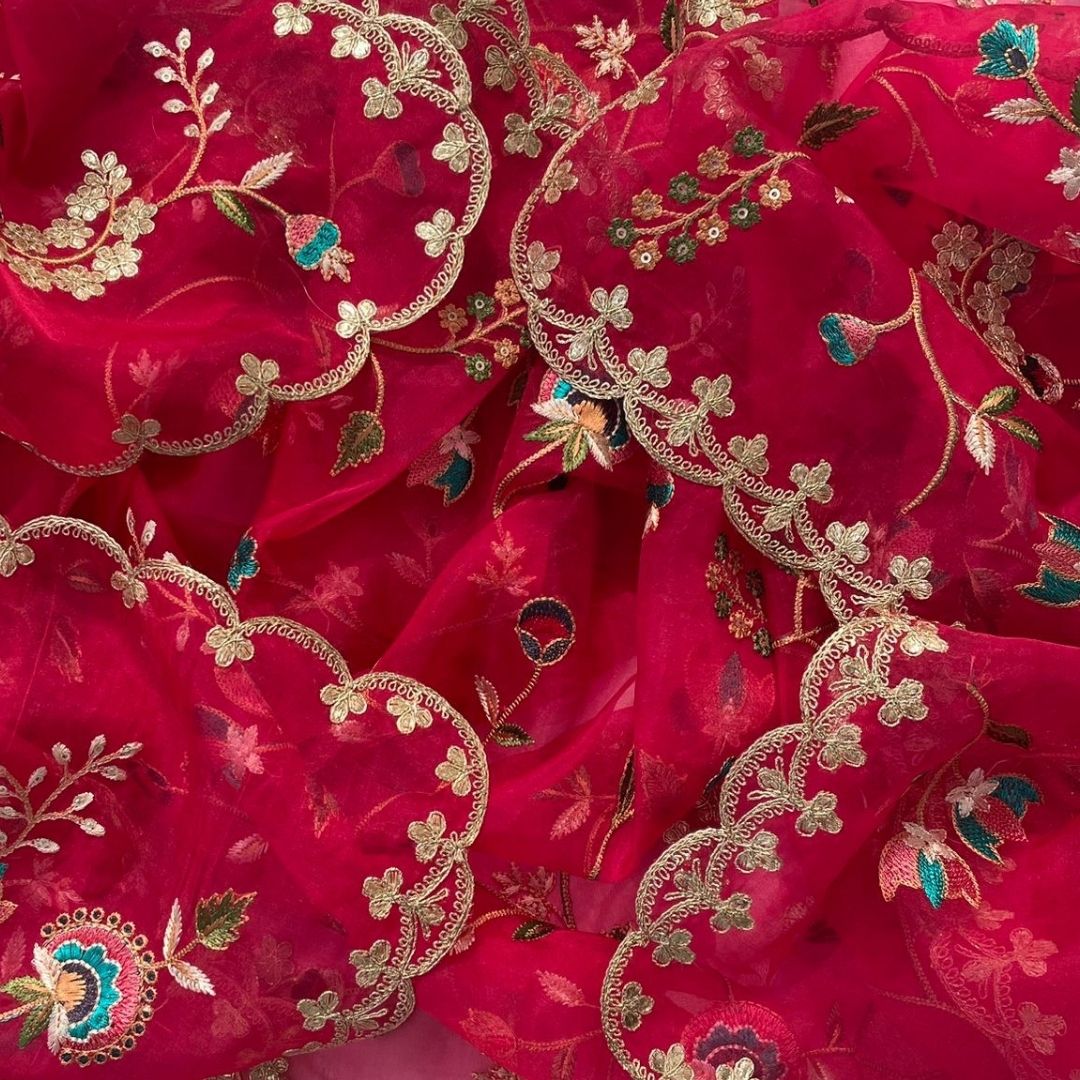 Floral organza Dupatta main image 0