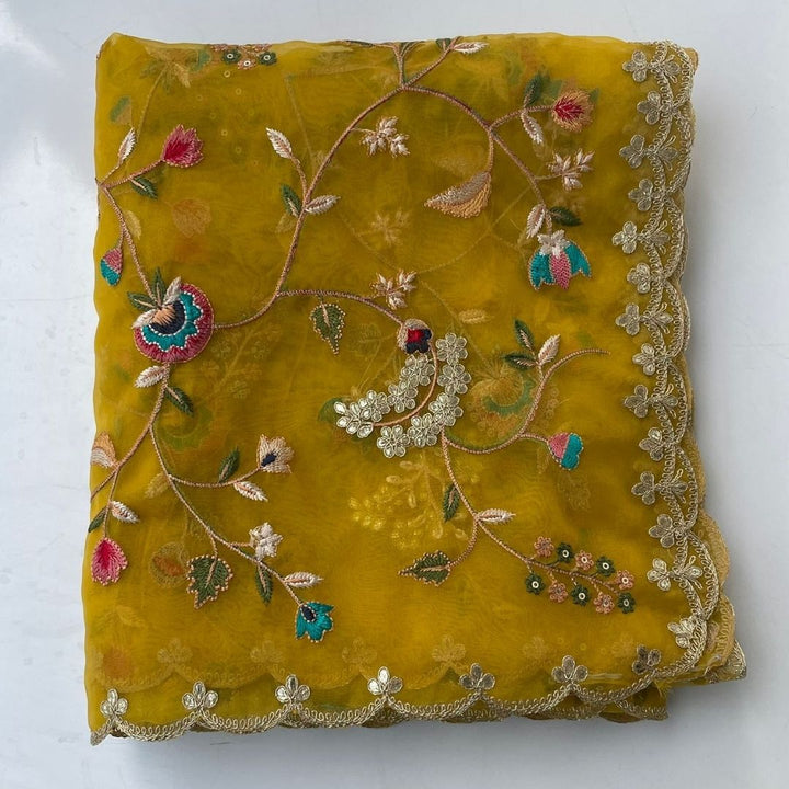 anokherang Dupattas Yellow Floral Thread Embroidered Scalloped Organza Dupatta