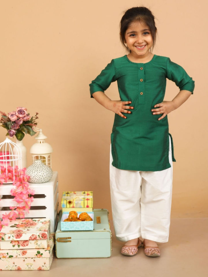 anokherang Kids Suits Freedom Green Kurti with Salwar for Girls