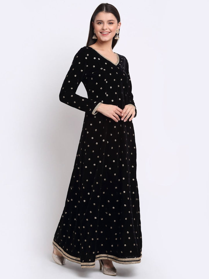 anokherang Combos Beautiful Black Sequin Embroidered Velvet Floor Length Kurti