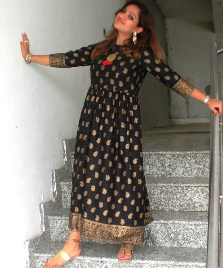 anokherang Combos Black Addict Gathered Kurti with Pockets