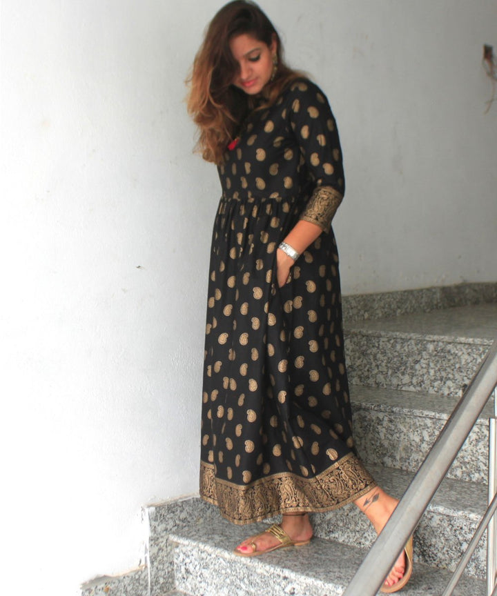 anokherang Combos Black Addict Gathered Kurti with Pockets