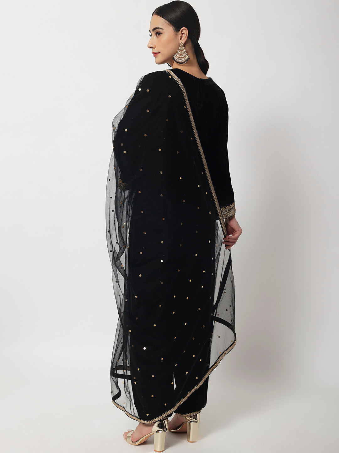 Black net sales shawl