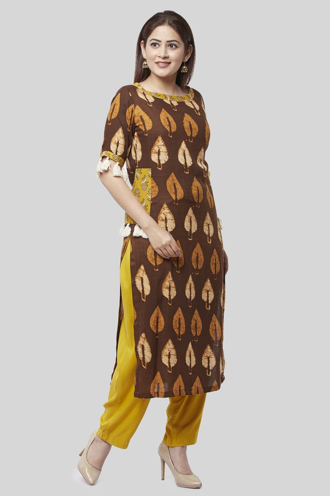 pure cotton Kurtis with both side pocket at Rs.625/Piece in surat offer by  geet gauri fashion