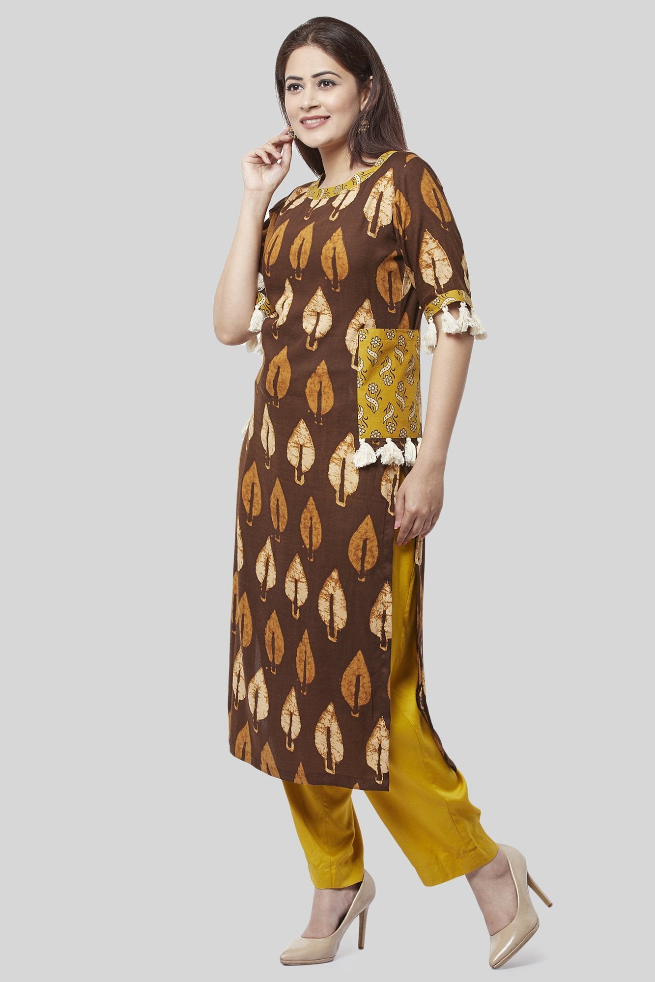 Buy Ready to Wear Embroidered front with Pockets Kurti ADK-22010 – addeeshop