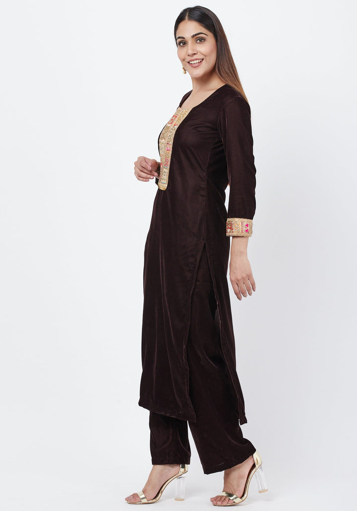 anokherang Combos Coffee Brown Velvet Kurti and Straight Pants