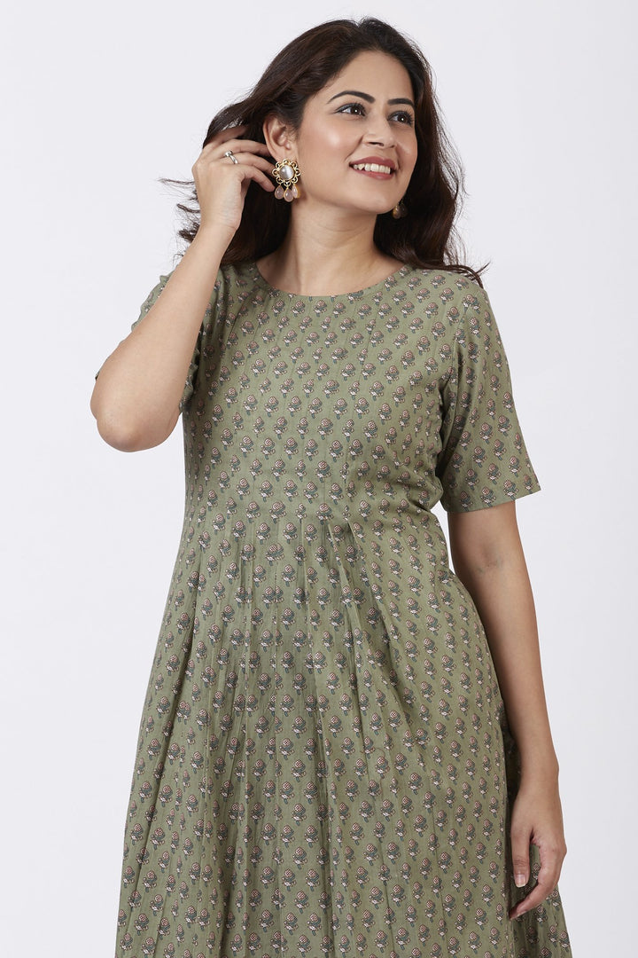 anokherang Combos Dusty Green Pink Floral Printed Pleated Kurti with Straight Palazzos