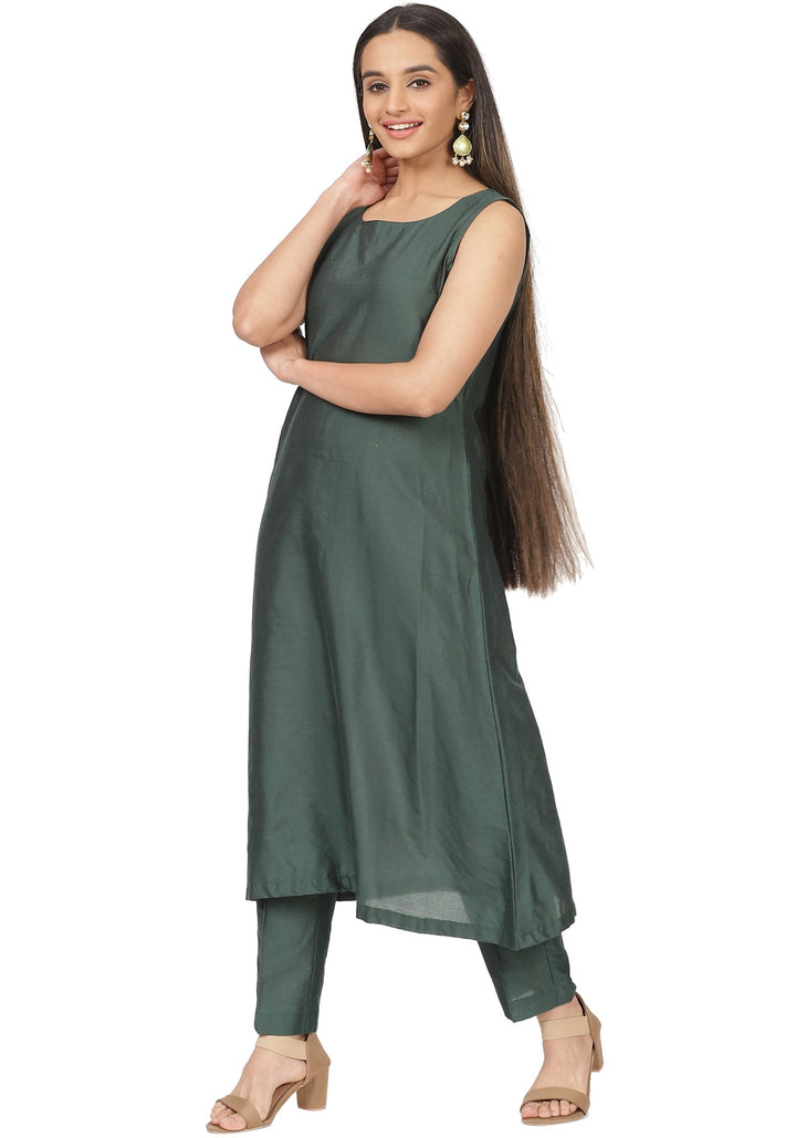 anokherang Combos Emerald Green Sleeveless Straight Kurti and Straight Pants