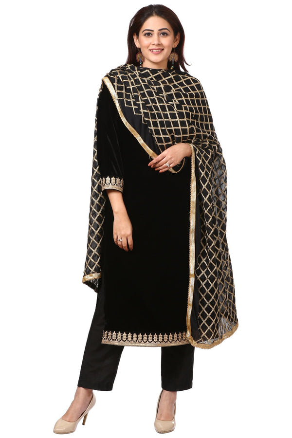 anokherang Combos Festive Black Straight Velvet Kurta with Straight Pants and Ebony Black Diamond Dupatta