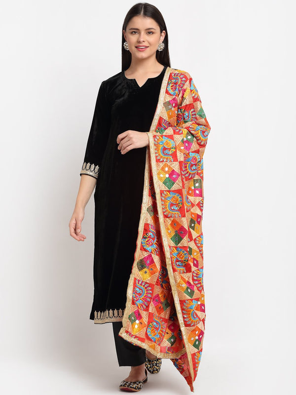 anokherang Combos Festive Black Straight Velvet Kurti with Straight Pants and  Peacock Diamond Colorful Phulkari Dupatta