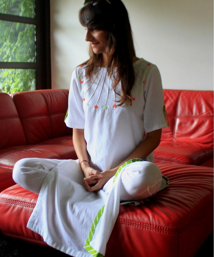 anokherang Combos Freedom Colors Kurti with Straight Pants and Green Organza Dupatta