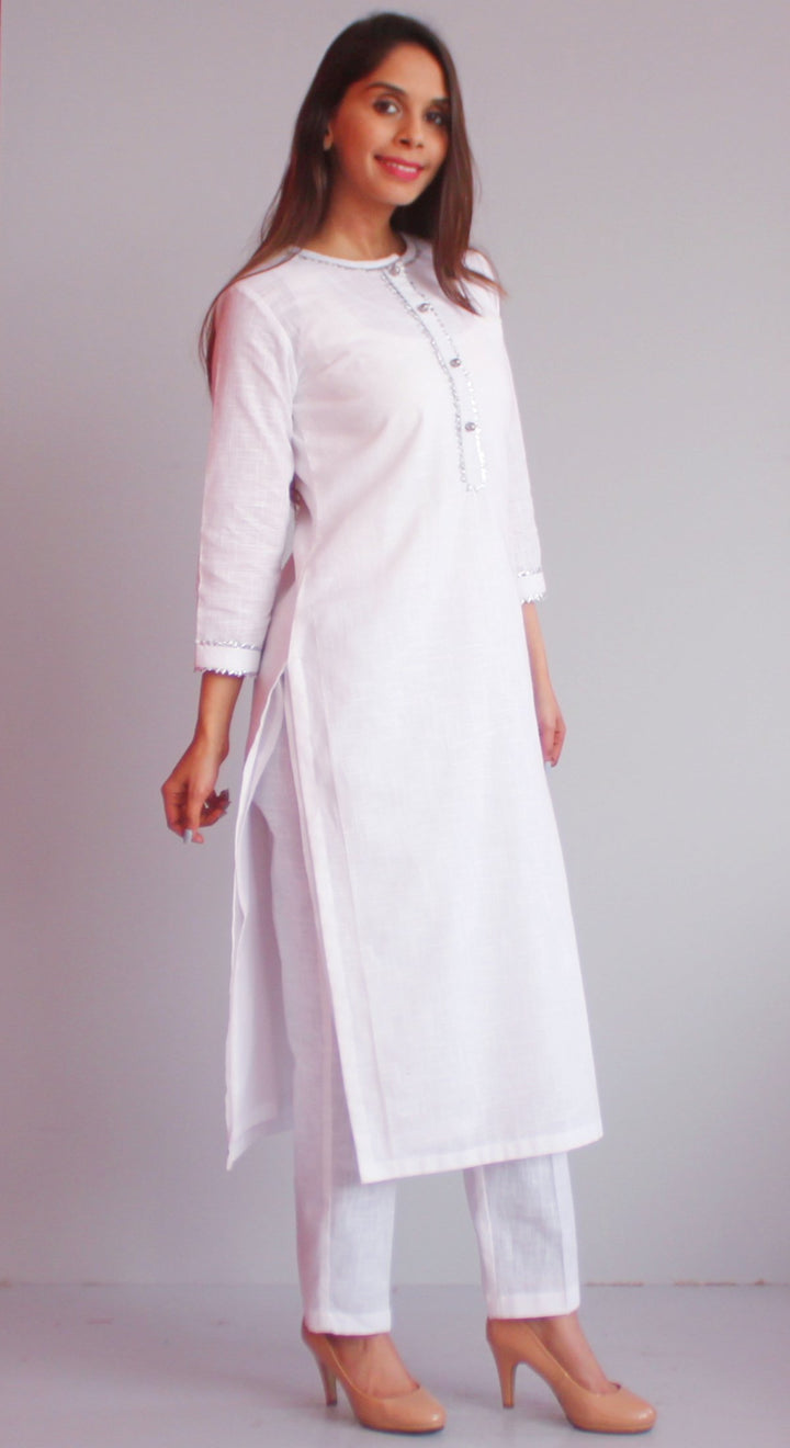 anokherang Combos Freedom White Gotta Kurti with Straight Pants