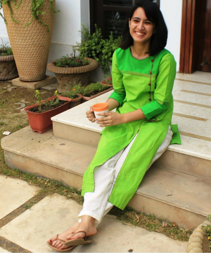 anokherang Combos Fresh Lime Straight Kurti with Straight Pants
