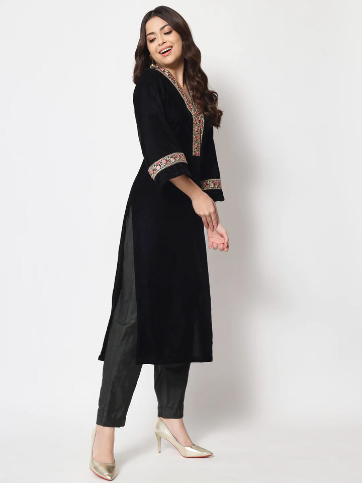 anokherang Combos Glamour Black Shawl Collar Kurti with Straight Pants