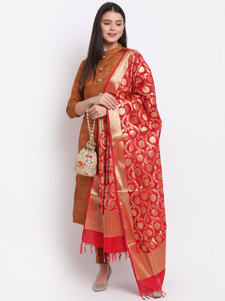 anokherang Combos Gold Kundan Silk Kurti with Straight Pants and Red Banarsi Dupatta