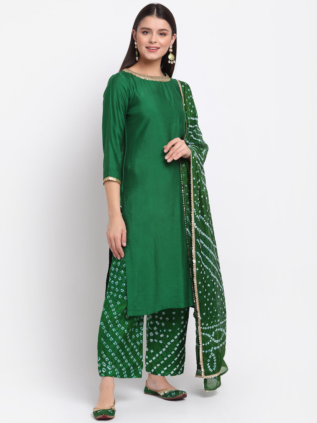 Buy Women's Yellow Bandhani Printed Lace Details Kurta with Off White lace  Work Palazzos - Bhama Online at Best Price | Distacart
