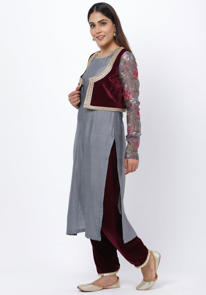 anokherang Combos Gray Straight Kurti with Printed Sleeves