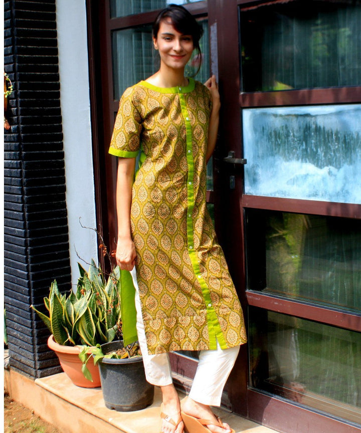 anokherang Combos Green Bahaar Straight Kurti with Pants