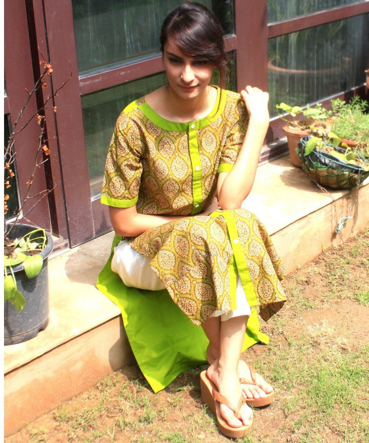 anokherang Combos Green Bahaar Straight Kurti with Pants