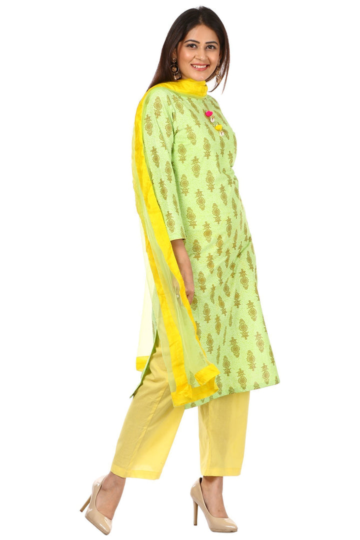 anokherang Combos Green Floral Kurti with Straight Pants and Green Net Dupatta with Yellow border