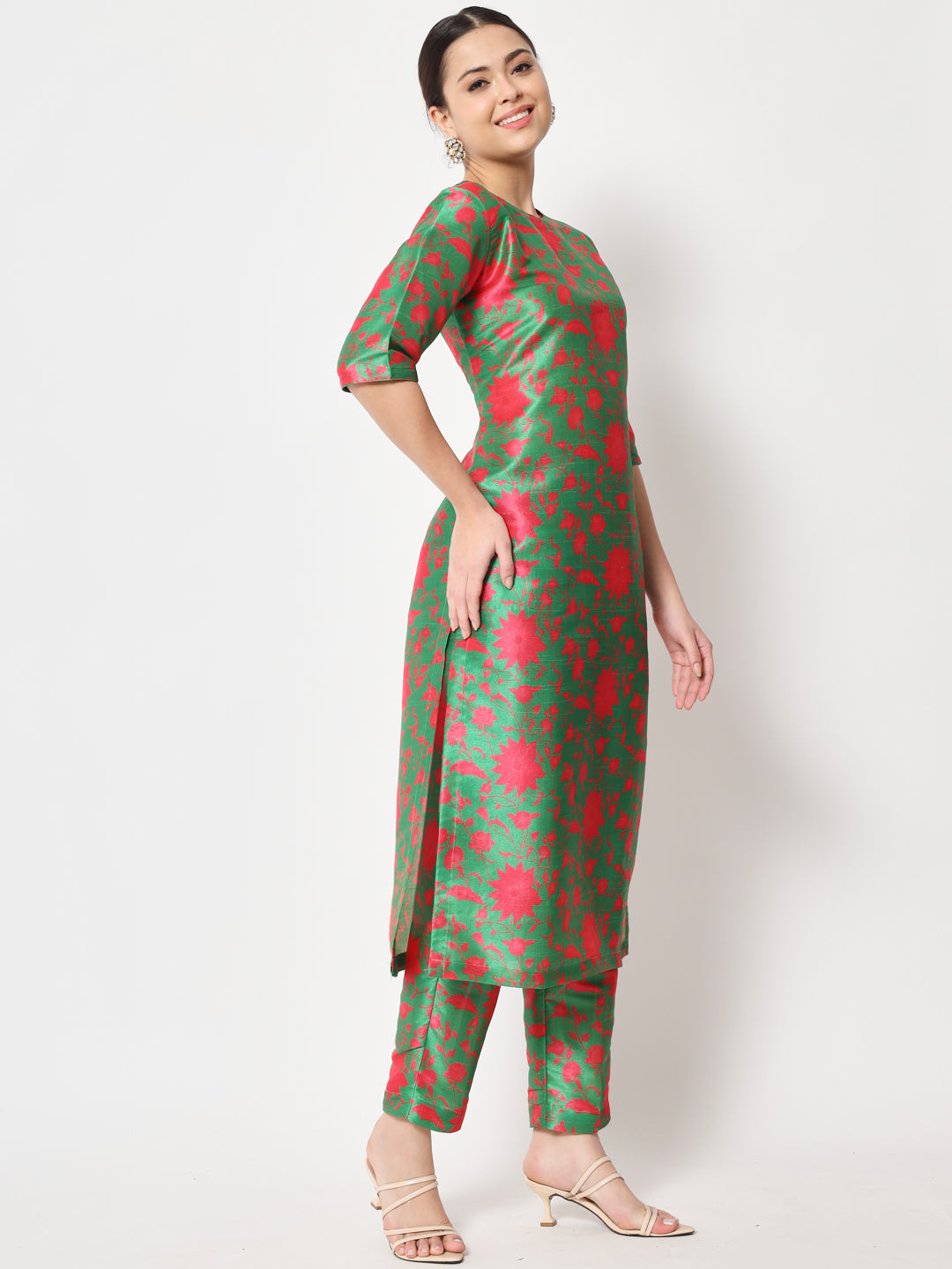 Straight Kurta Paired With Pants And Dupatta for women by Mandira Wirk