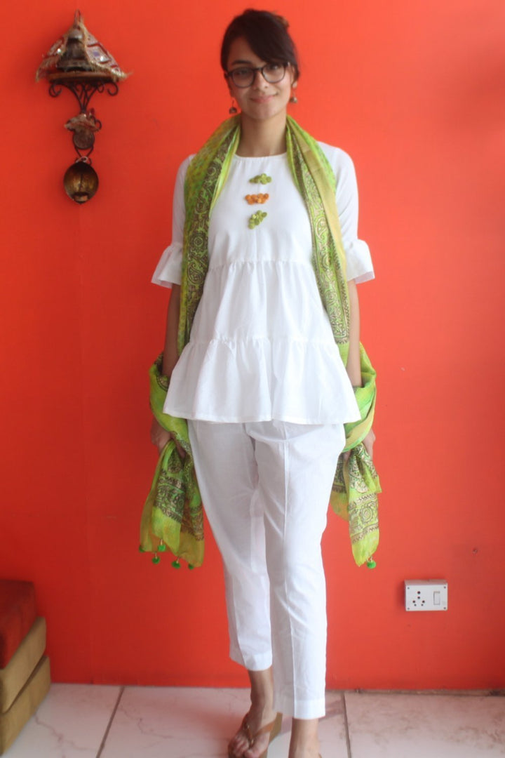 anokherang Combos Independent White Gathered Top with Green Shaded Dupatta