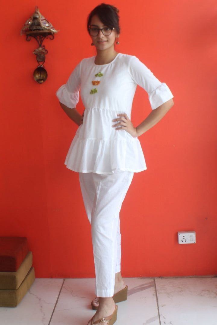 anokherang Combos Independent White Gathered Top with Green Shaded Dupatta