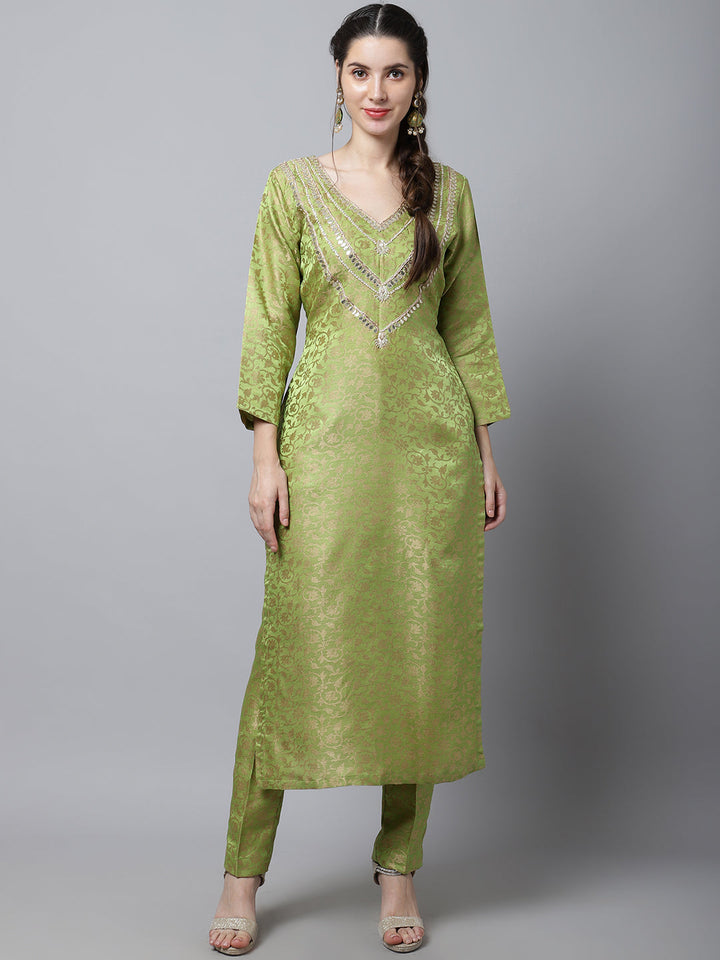 anokherang Combos Maharani Green Embroidered Kurti With Straight Pants