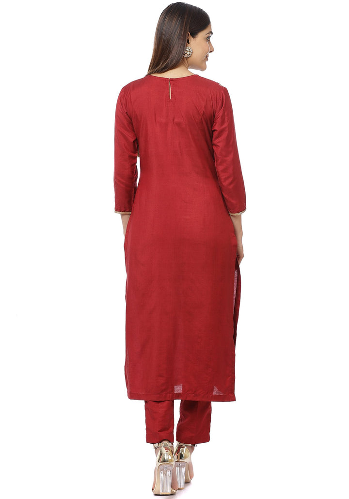 anokherang Combos Maroon Embroidered Straight Kurti with Straight Pants