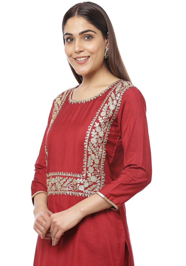 anokherang Combos Maroon Embroidered Straight Kurti with Straight Pants
