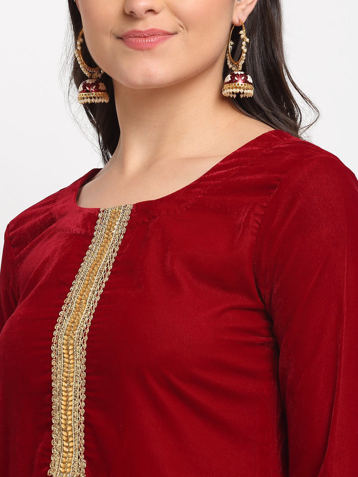 anokherang Combos Maroon Gold Velvet Kundan Kurti with Straight Pants and Organza Dupatta