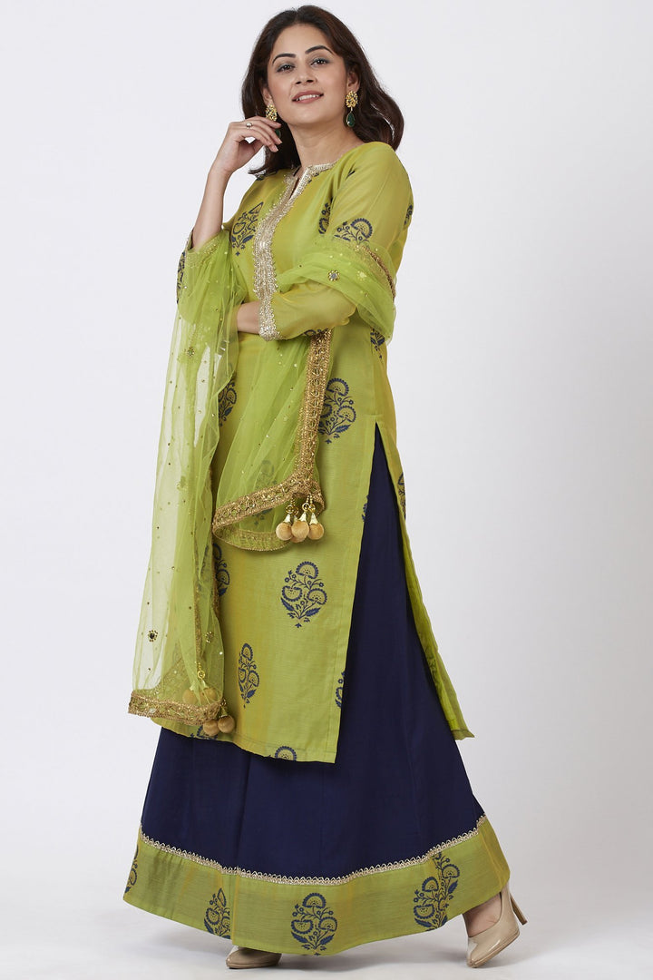 anokherang Combos Mehendi Green Block Printed Straight Kurti with Flared Palazzo and Net Mirror worked Dupatta