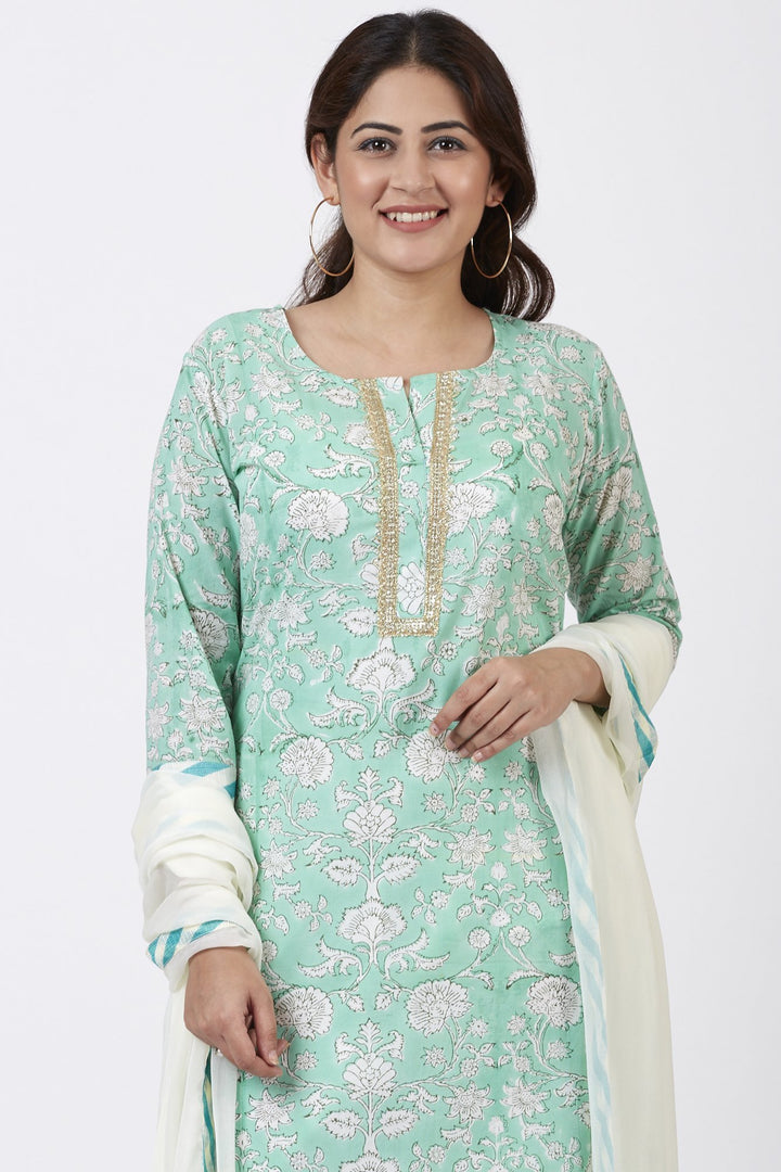anokherang Combos Mint Green Floral Leheriya Crochet Kurti with Crochet Pants and Leheriya Chiffon Dupatta