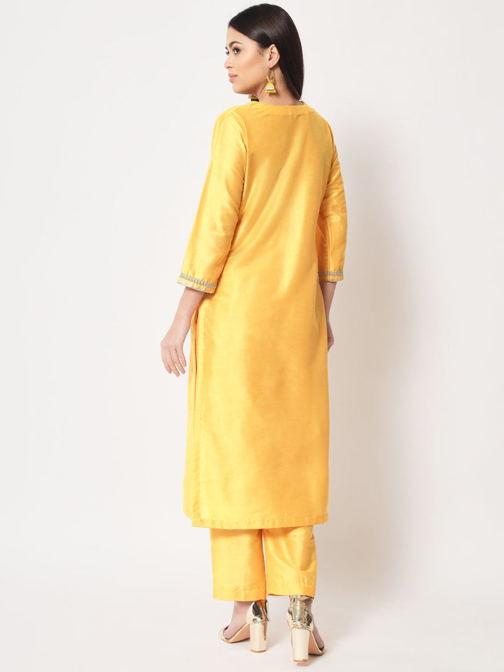 anokherang Combos Mustard Smiles Straight Kurti with Pants